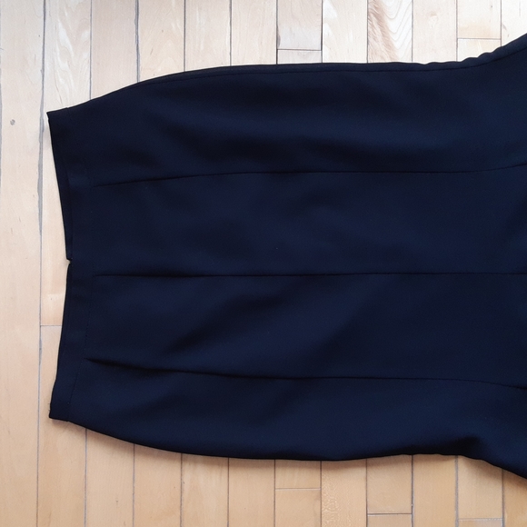 LAURA Crepe Maxi Skirt - Picture 2 of 11